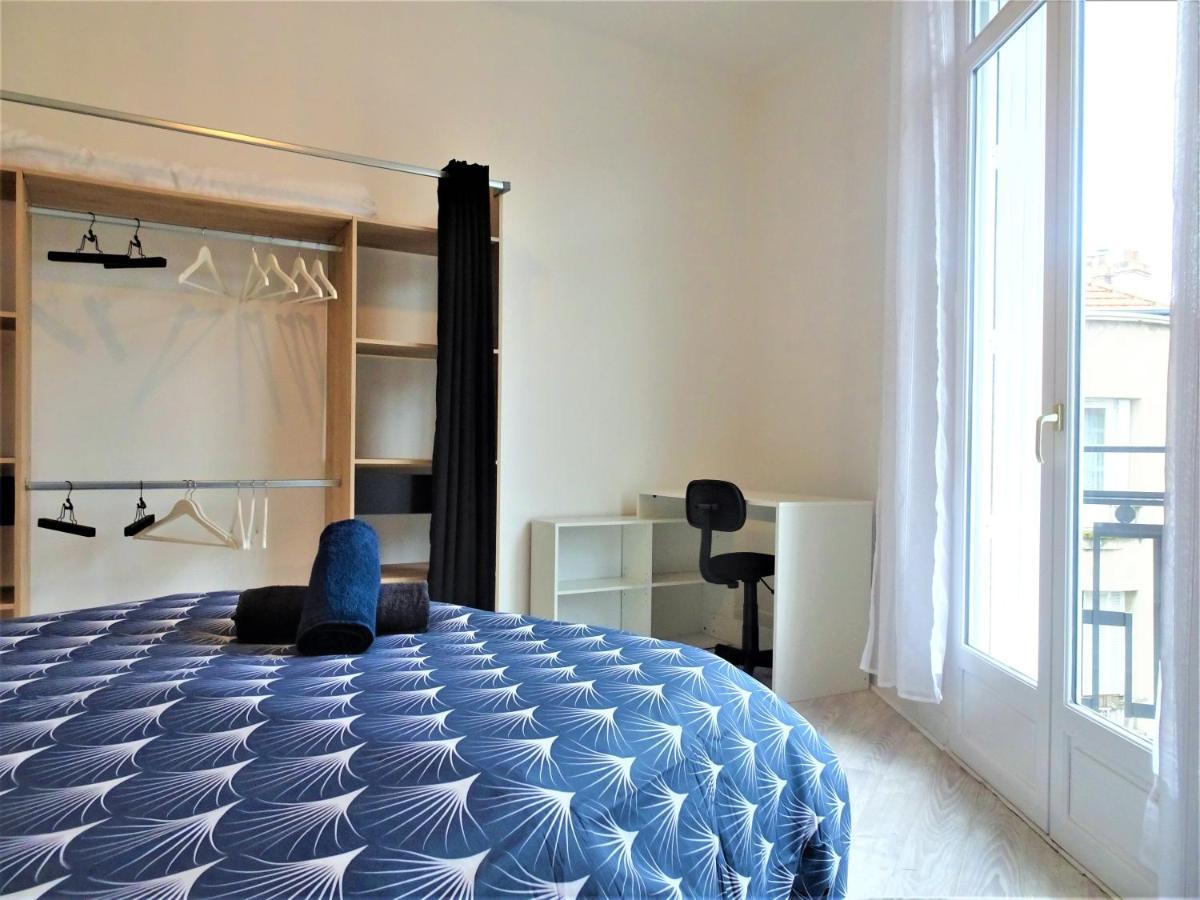 Chambre Privee Et Spacieuse Au Sein D'Un Logement Partage - Central, Quartier Villebourbon - 3 Chambres Doubles - 2 Balcons - Places De Stationnements Gratuites - 5 Min A Pied Gare Et Hypercentre 몽토방 외부 사진