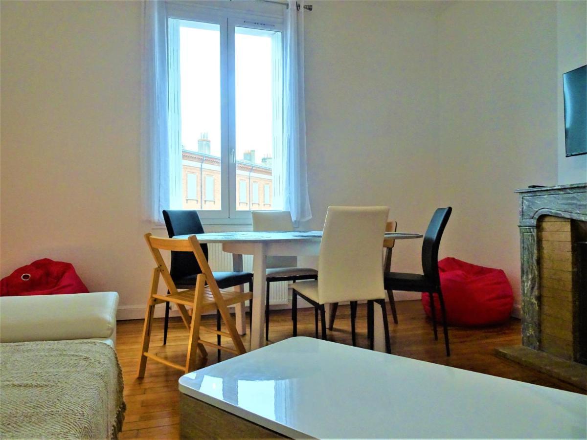 Chambre Privee Et Spacieuse Au Sein D'Un Logement Partage - Central, Quartier Villebourbon - 3 Chambres Doubles - 2 Balcons - Places De Stationnements Gratuites - 5 Min A Pied Gare Et Hypercentre 몽토방 외부 사진