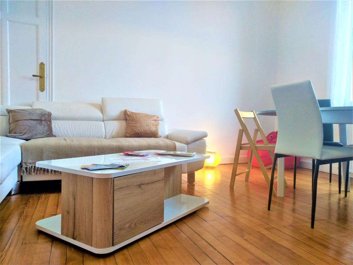 Chambre Privee Et Spacieuse Au Sein D'Un Logement Partage - Central, Quartier Villebourbon - 3 Chambres Doubles - 2 Balcons - Places De Stationnements Gratuites - 5 Min A Pied Gare Et Hypercentre 몽토방 외부 사진